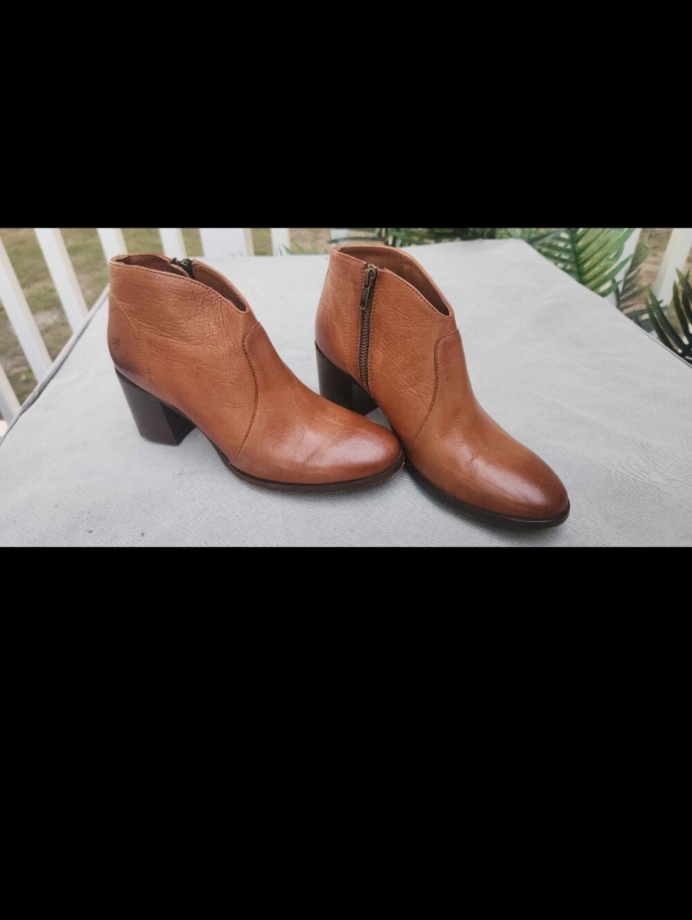 Frye "Nora" Zip Western Concert Leather Booties - Nurmeg Women's Size 7.5